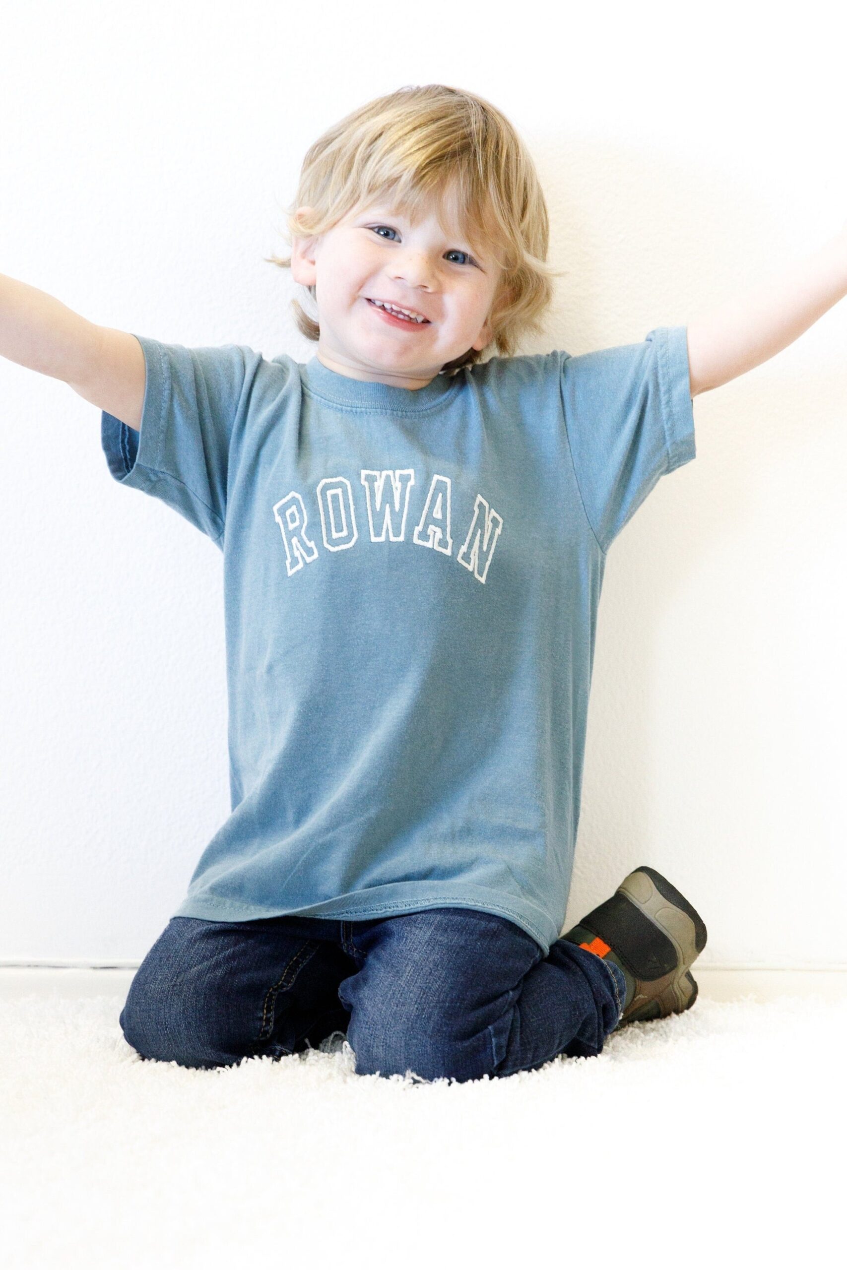 Kids Centered Curved Embroidered Name T-Shirt